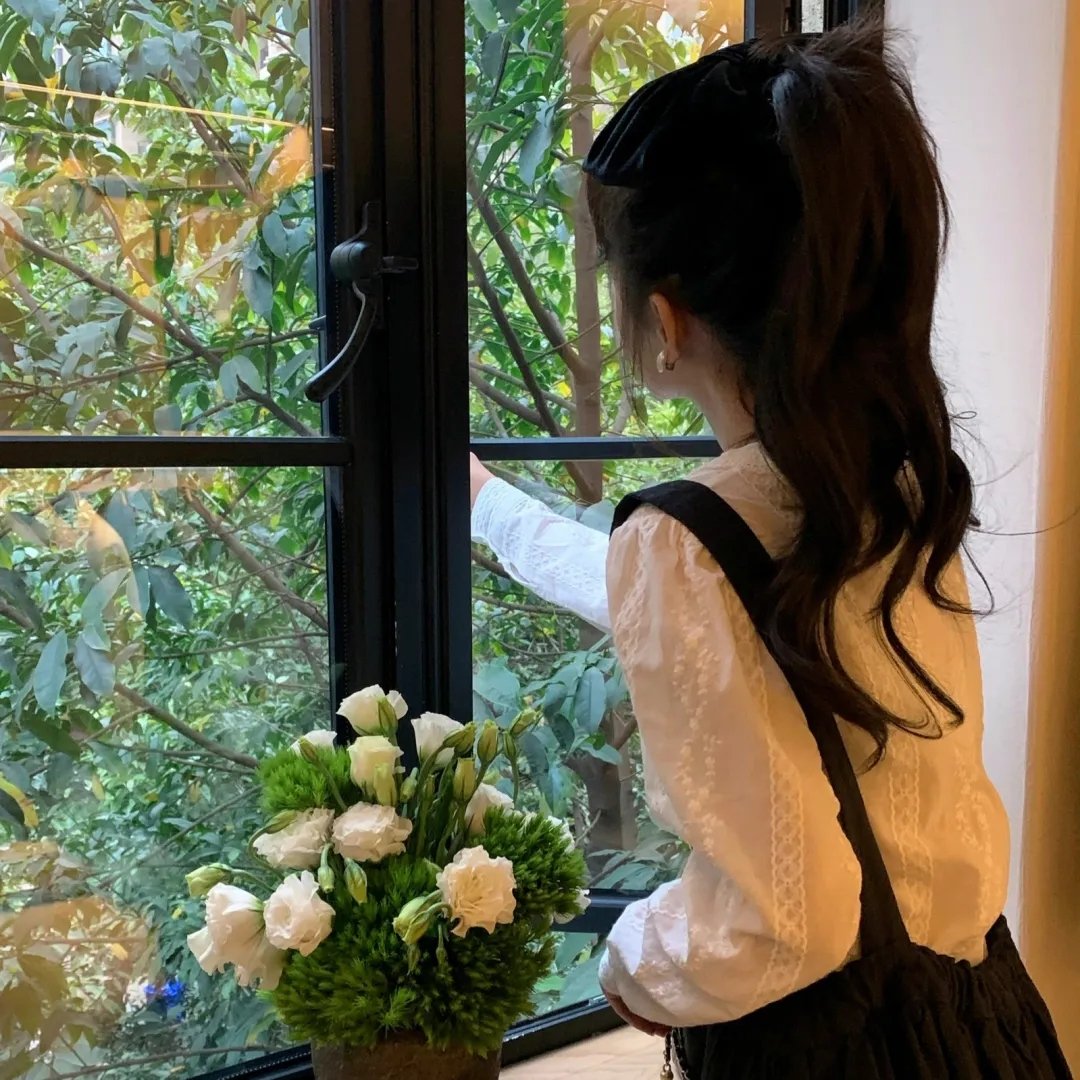 星星坠入我怀中